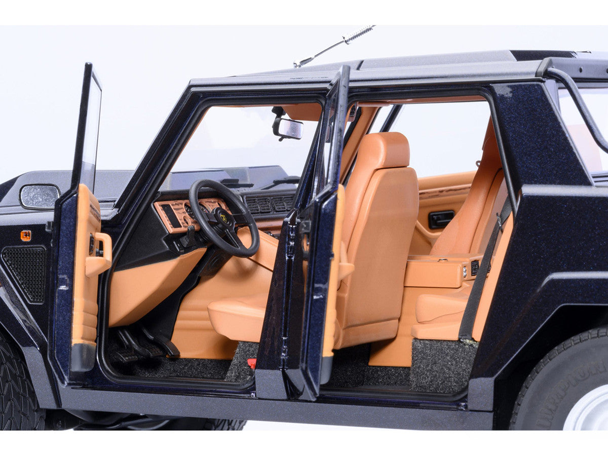 Lamborghini LM002 Blu Acapulco Blue Metallic 1/18 Model Car by Autoart