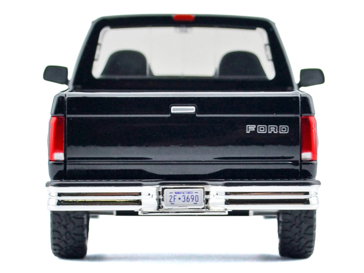 1993 Ford F-150 XLT Pickup Truck Black "Timeless Legends" Series 1/24 Diecast Model Car by Motormax