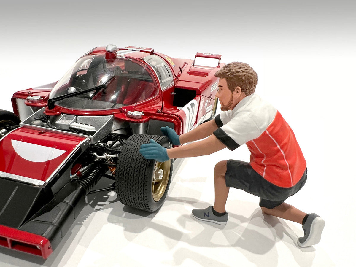 "Race Crew" Figure #1 for 1/24 Scale Models by American Diorama