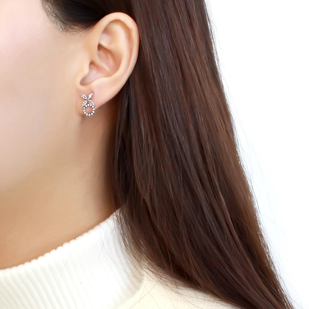 DA296 - High polished (no plating) Stainless Steel Earrings with AAA Grade CZ in Clear