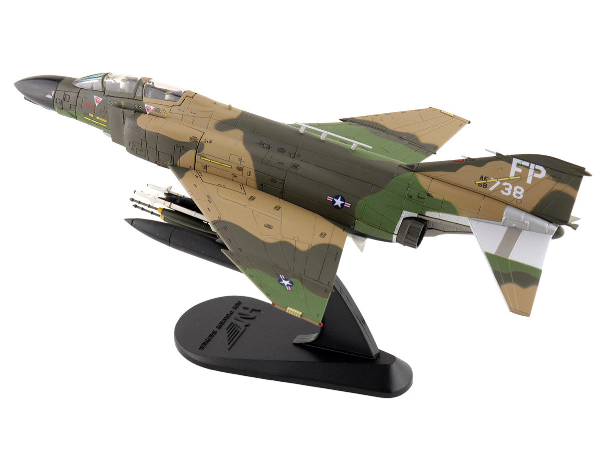 McDonnell Douglas F-4D Phantom II Fighter-Bomber Aircraft "66-8738 Night Owl 497th TFS Ubon RTAFB Thailand" (1972) United States Air Force "Air Power Series" 1/72 Diecast Model by Hobby Master