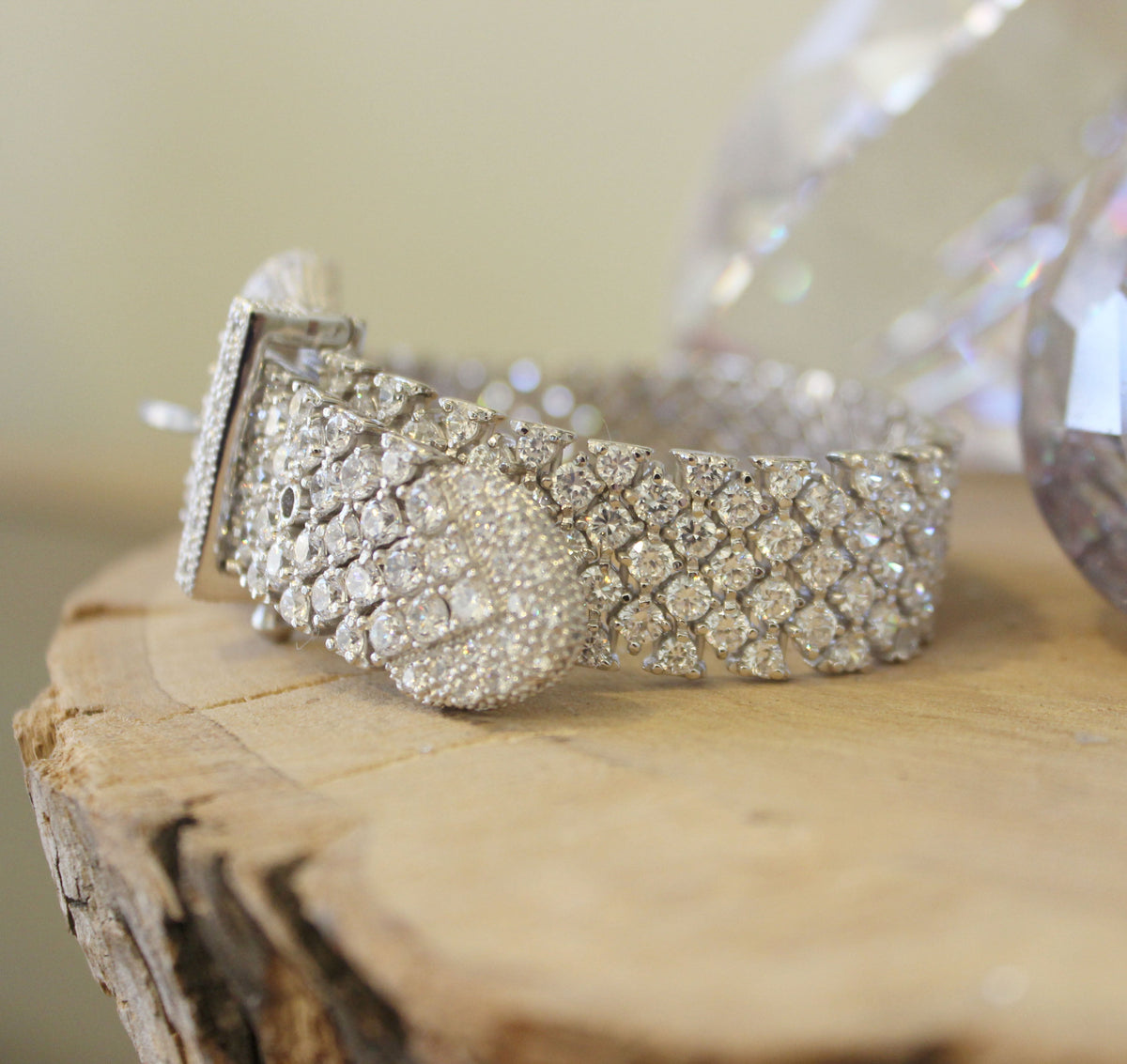 LOS179 - Rhodium 925 Sterling Silver Bracelet with AAA Grade CZ in Clear