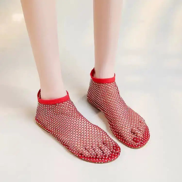 Luxury brand Women's New Round Toe Flat Bottom Slippers Hollow Short Boots Water Diamond Sexy Flat Bottom Banquet Sandals