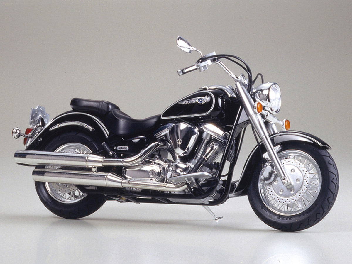 Model Kit Yamaha XV1600 RoadStar Motorcycle 1/12 Scale Model by Tamiya