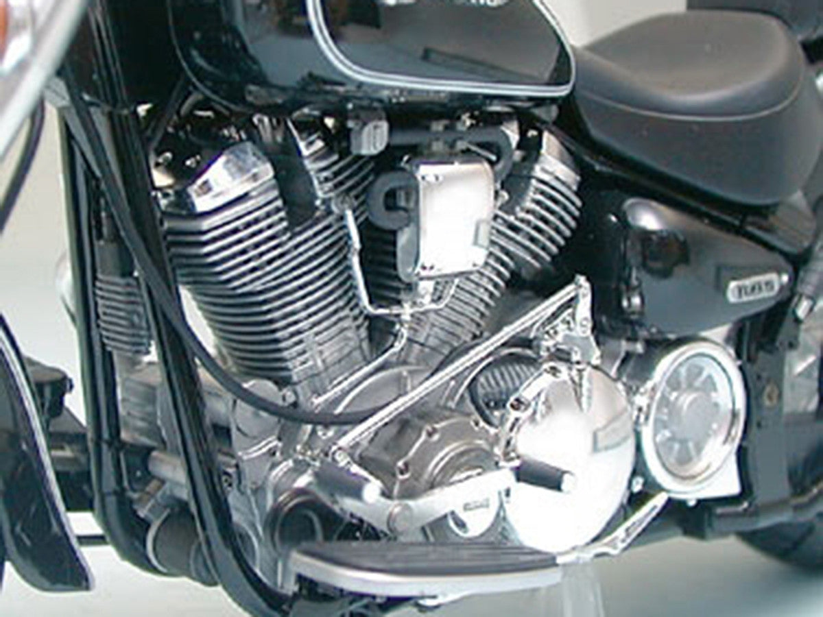 Model Kit Yamaha XV1600 RoadStar Motorcycle 1/12 Scale Model by Tamiya