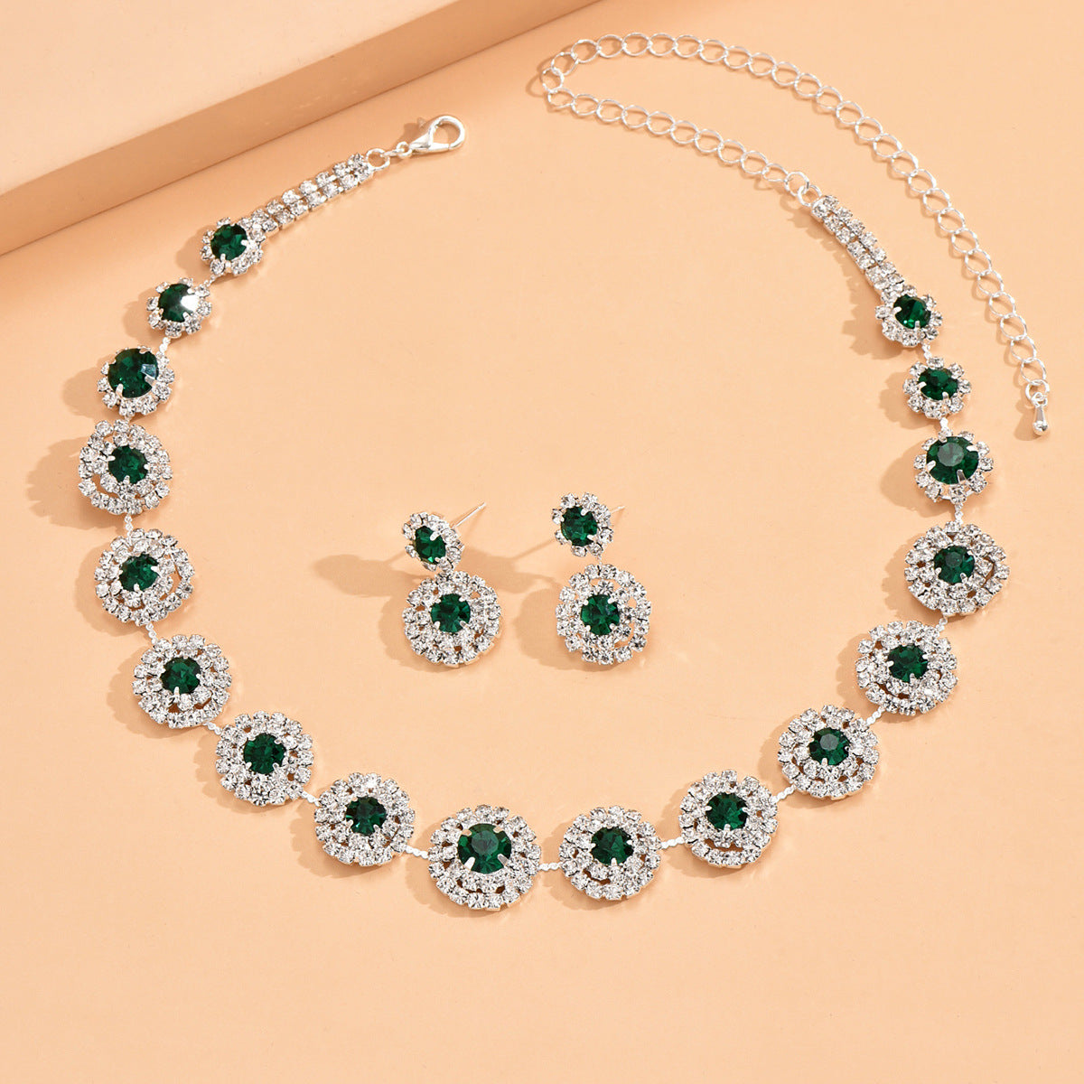 Popular Luxury Round Rhinestone Quartz Necklace And Earring Suit