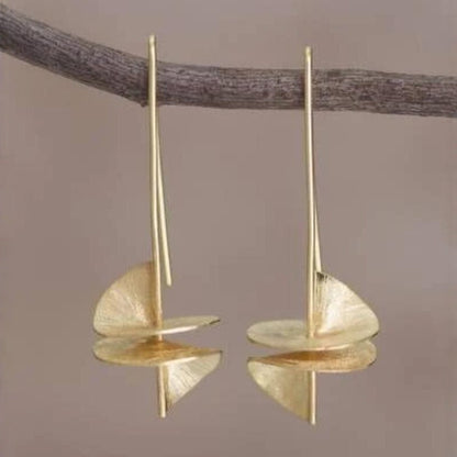 High Profile Fashion Spiral Irregular Earrings