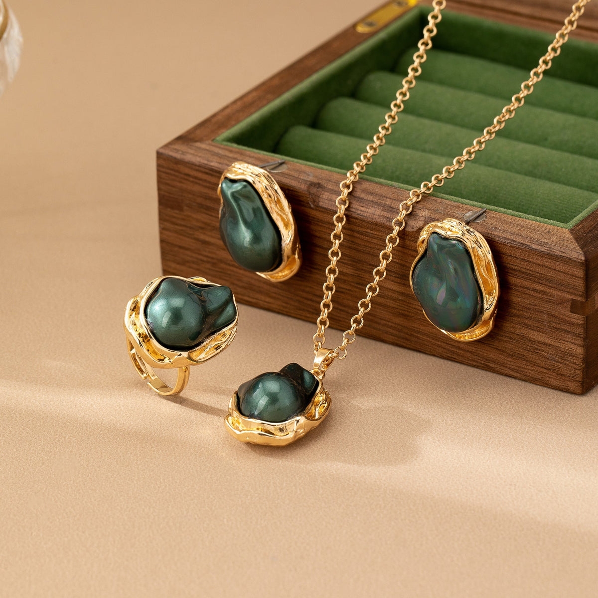Retro Green Irregular Inlaid Imitation Pearl Necklace Ear Stud And Ring