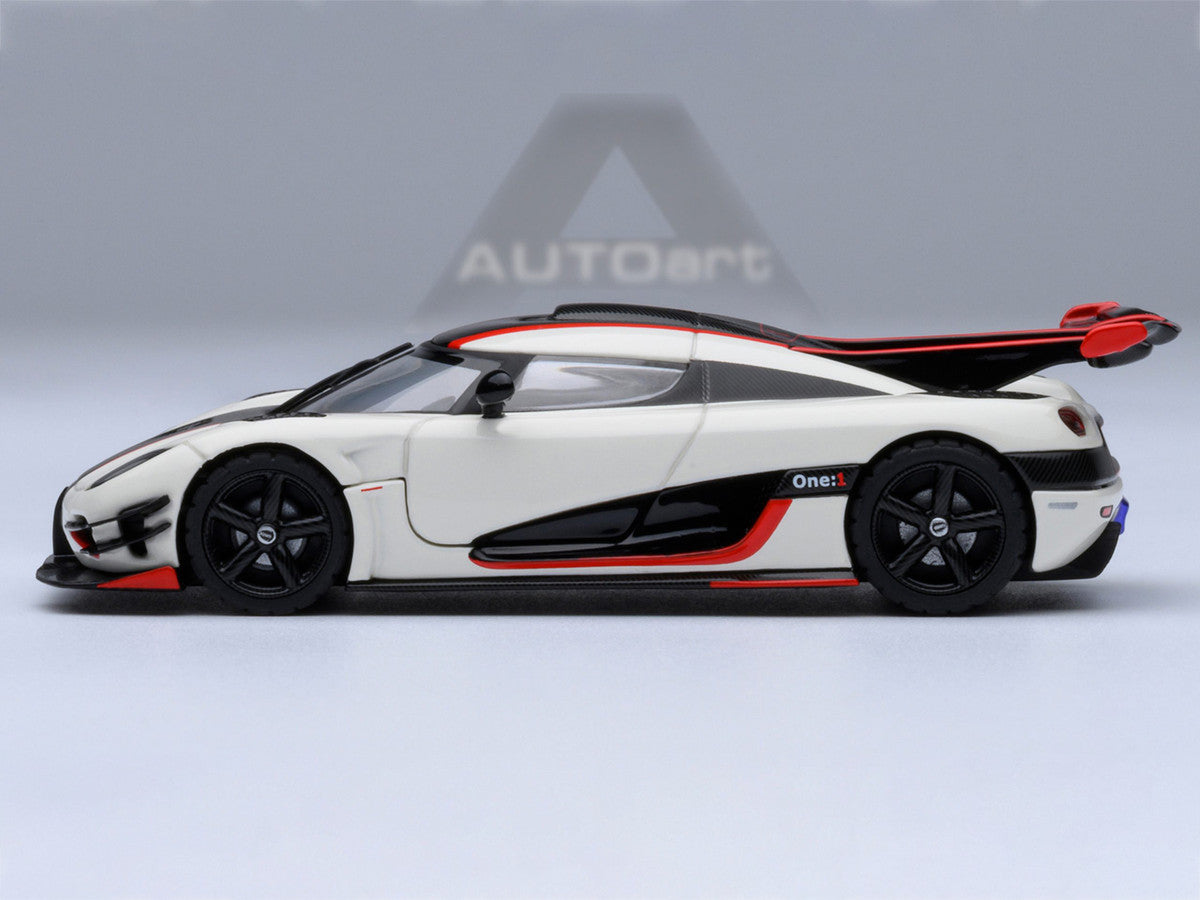 Koenigsegg One:1 Pebble White with Carbon and Red Stripes 1/64 Model Car by Autoart