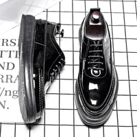 Round toe lace-up patent leather shoes