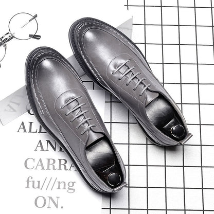 Round toe lace-up patent leather shoes