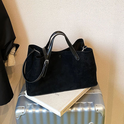Womens Retro Stylish Simple Casual Crossbody Bag