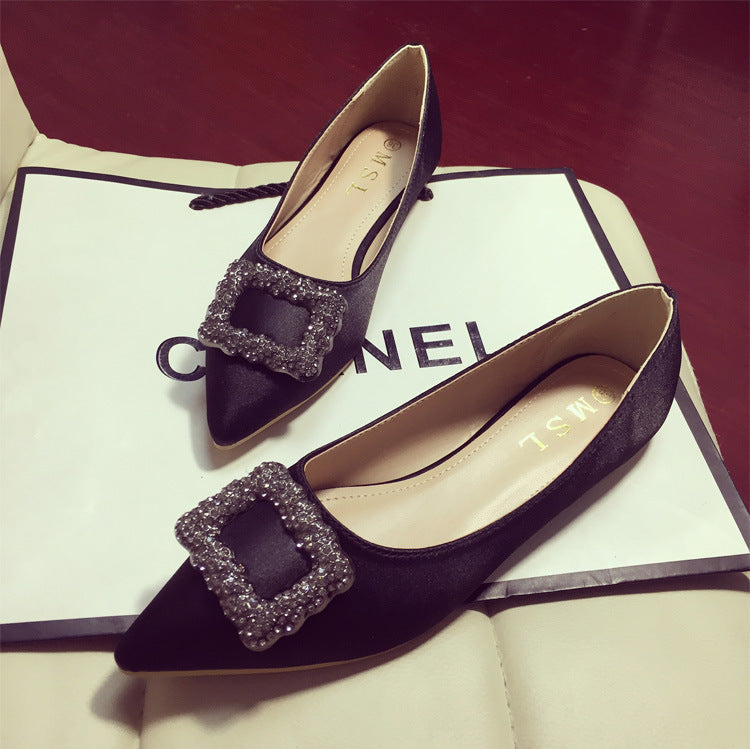 Flat Shoes for Women, Pointed Toe Design