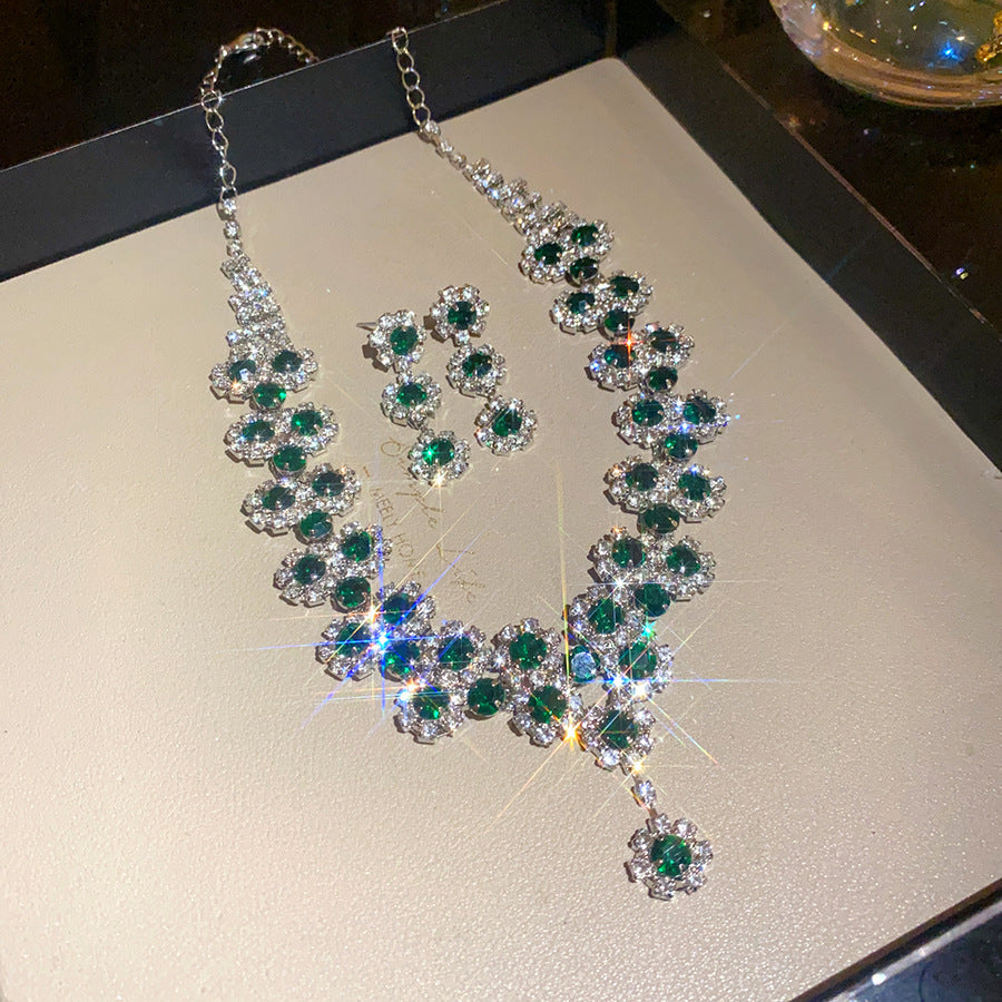 Diamond Flower Multi-layer Pendant Necklace