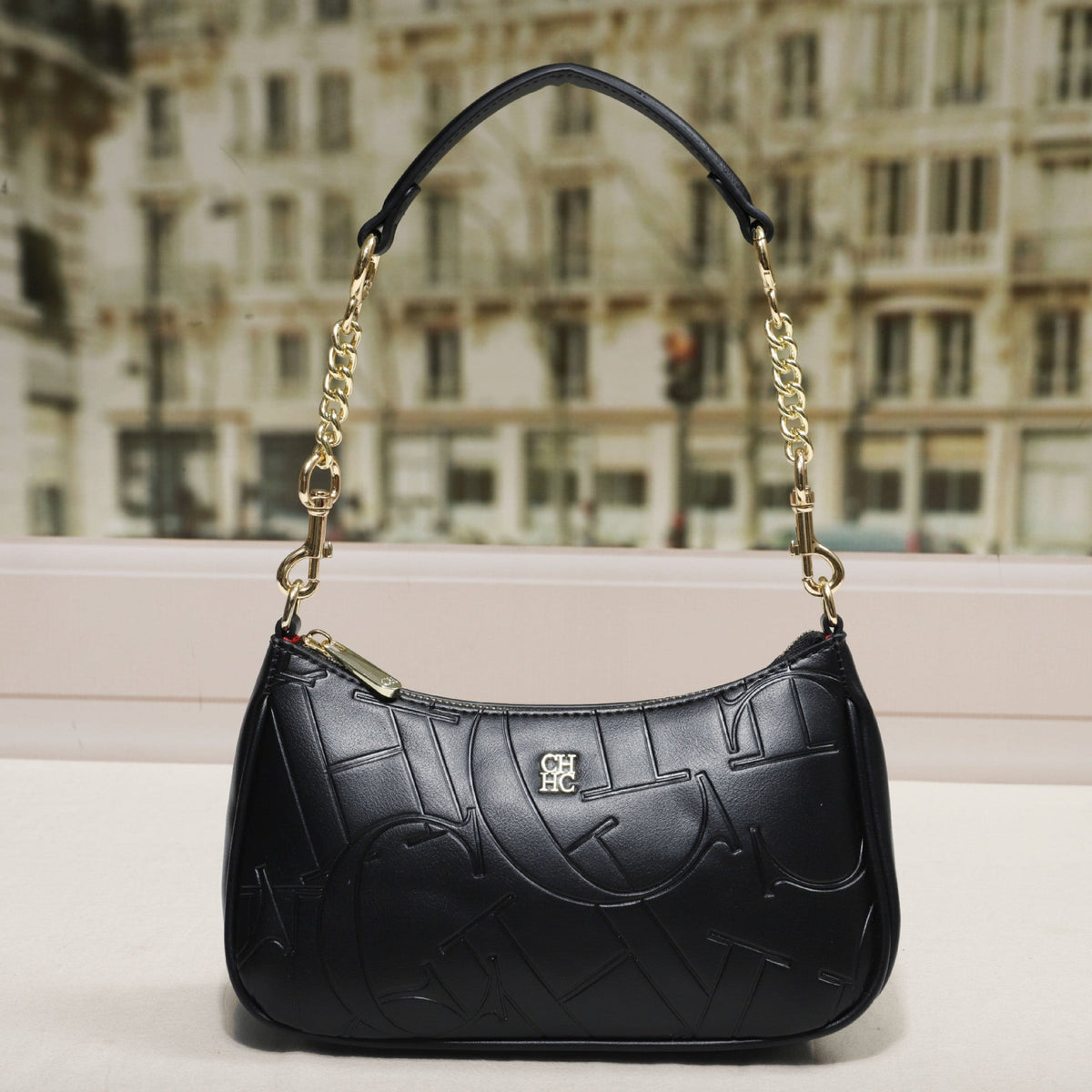 Embossed Letter Underarm Shoulder Crossbody Fashionable Trendy Womens Bag For Stylish Outfits