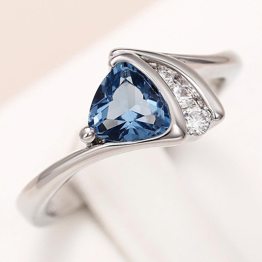 Geometric Design Copper Inlaid Zircon Women's Fashion Personality Affordable Luxury Silver Ring