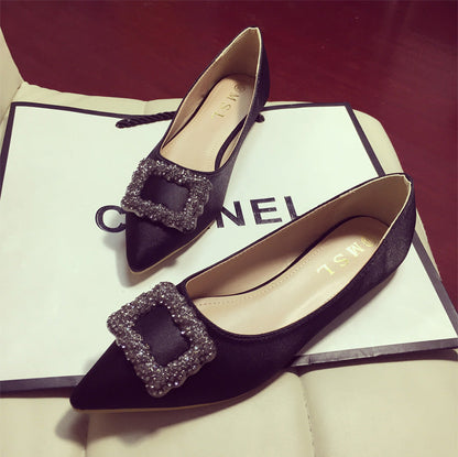 Flat Shoes for Women, Pointed Toe Design