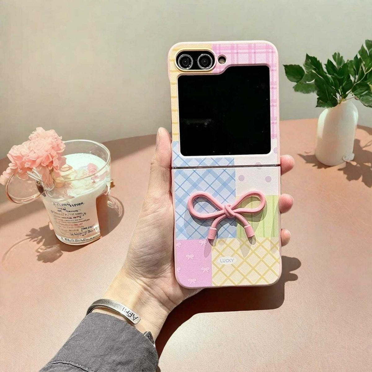 3D Bow Bracelet Case for Samsung Z Flip 6 5 4 3 Cute Shockproof Back Cover with Strap, Stylish and Durable Protective Case