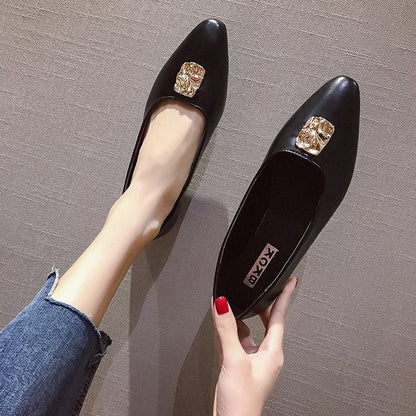 Fashionable Women's Flat Shoes with Metal Accents