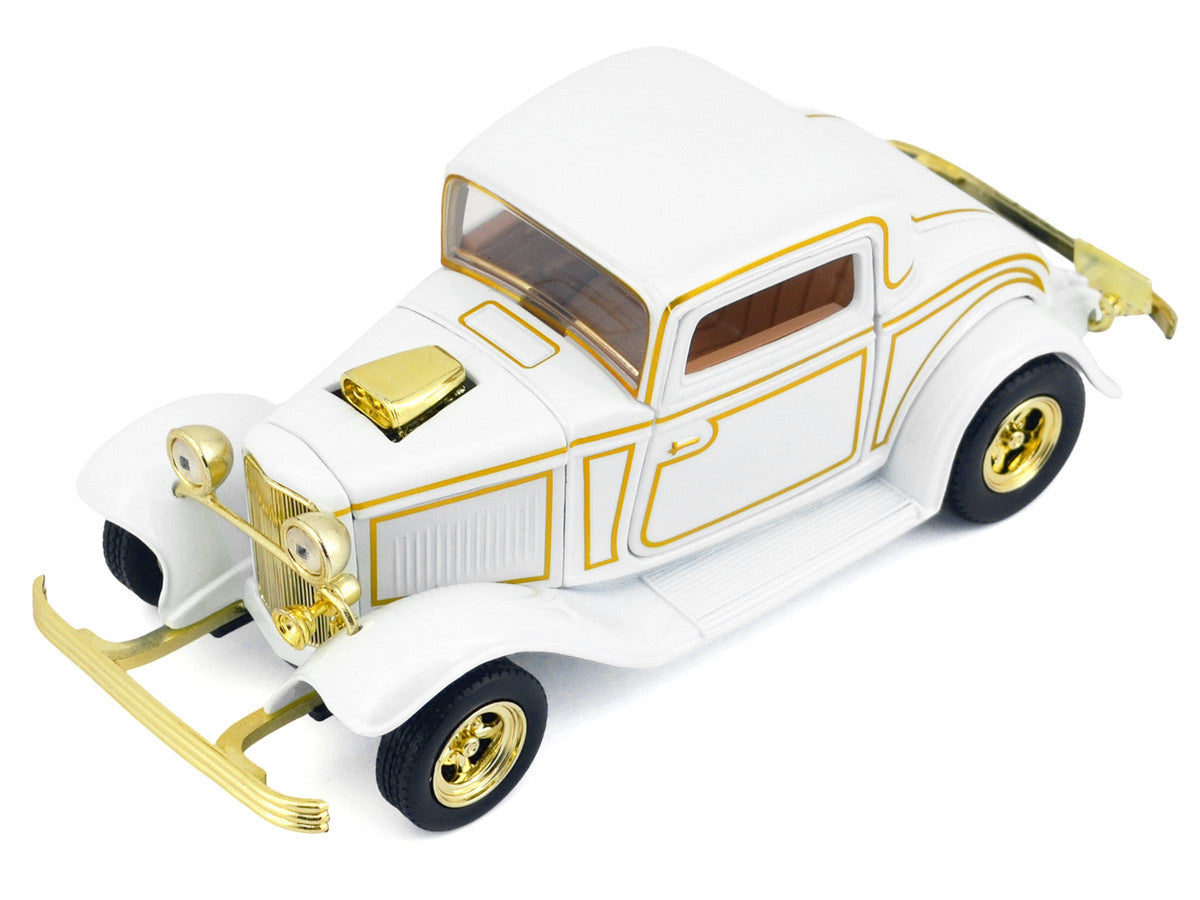 1966 Chevrolet C10 Fleetside Pickup Truck Black "Maxx Design" "Timeless Legends" Series 1/24 Diecast Model Car by Motormax