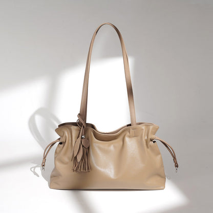 Womens Stylish, Vintage, Versatile, And Personalized Shoulder Bag