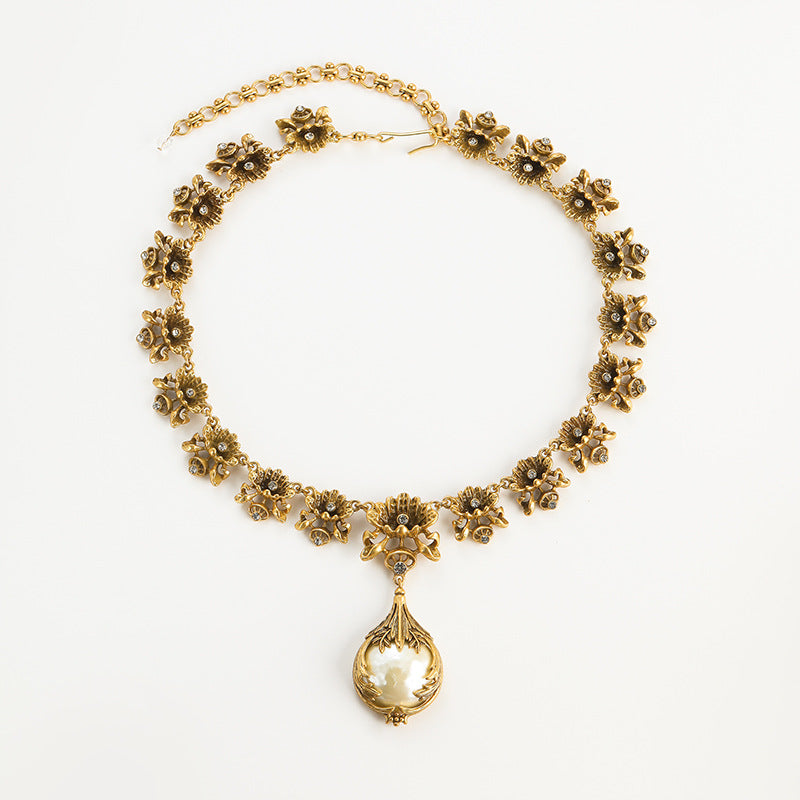 Personality Trendy Brass Baroque Pearl Necklace