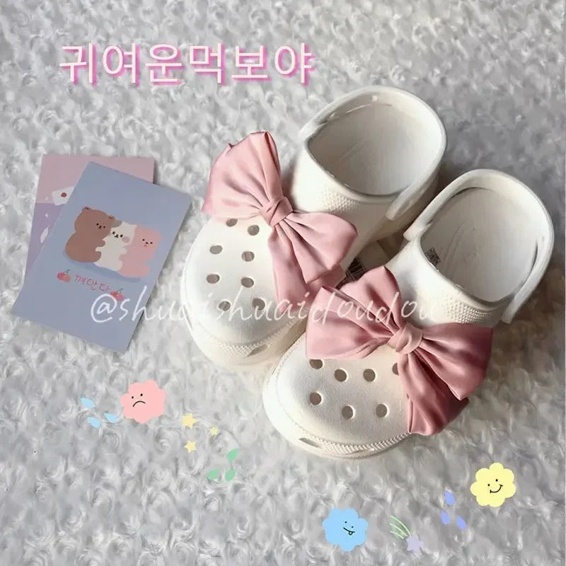 Cute Red Bow Shoe Charms for Crocs Designer DIY Bow-knot Wing Shoe Decorations High Quality Clogs Buckle Accessories New Fashion