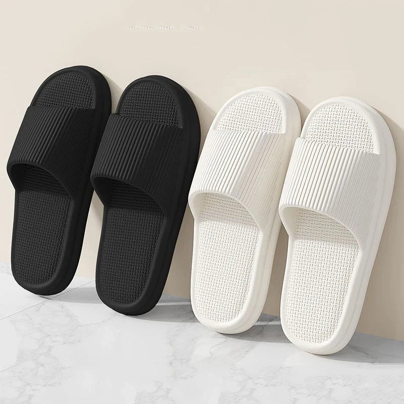 Summer Slippers For Women Men Soft Lightweight Indoor Home Slides Cloud Slipper Men Flat Sandals Beach Shoes Man Male Flip Flops