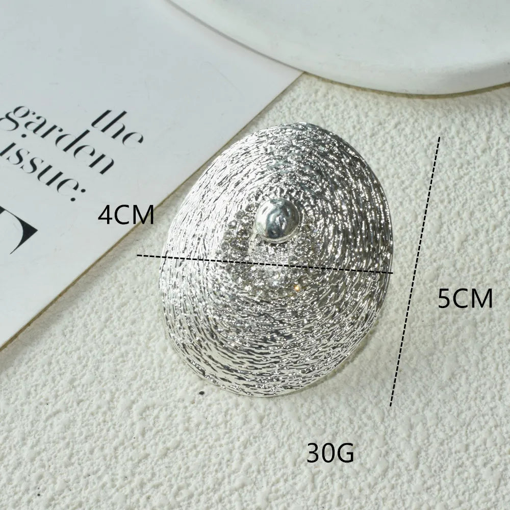 Baroque Style Metal Alloy Plated Oval Shaped Dangle Earrings For Women  Jewelry Fashion Show Statement Earrings Accessories