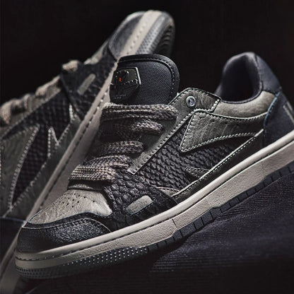 Maden Casual Snake Year Black Mamba Men's Sneakers Low-Top Flat Sole Versatile Black Shoes for Spring Autumn Skateboarding Shoes