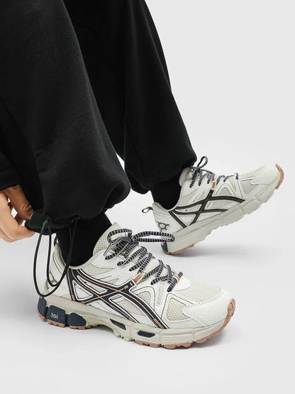 High Quality New Sneakers Men Women Fashion Casual Shoes with Neutral Anti Slip Anti Odor Performance Hot Selling Retro Run Shoe