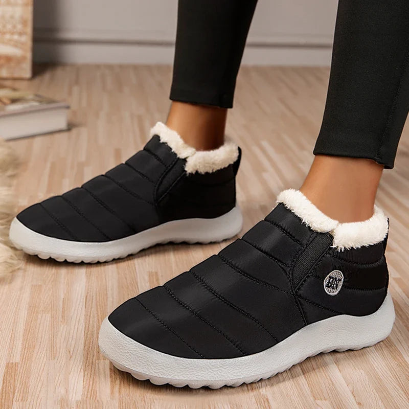 Winter Waterproof Fashion 2025 Men Casual Shoes Breathable Shoes Men Sneakers Slip On Black Men's Sneaker Leisure Soft Shoes