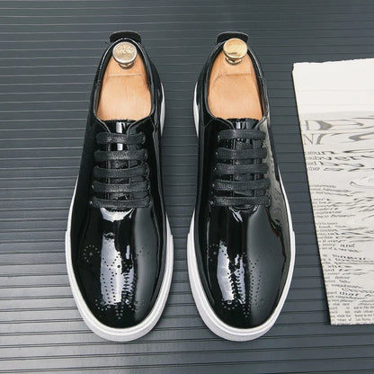 Spring Autumn Leather Shoes High Quality Patent Leather Casual Shoes Lace Up Sneakers Green Fashion Sole Designer Leather Shoes