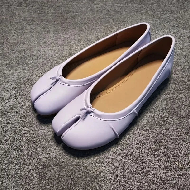 Split Toe Women Ballet Flats Fashion Tabi Shoes Casual Slip-on Loafers Ladies Pleated Leather Espadrilles Zapatillas Mujer