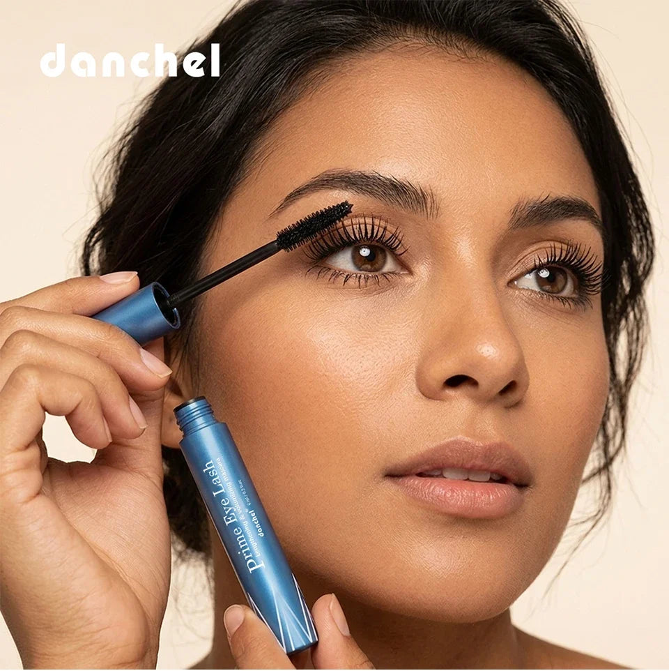 Lengthening & Volumizing Mascara Water-Resistant Long-Lasting Nourishing Strengthen Mascara Glossy Natural Finish Eye Makeup