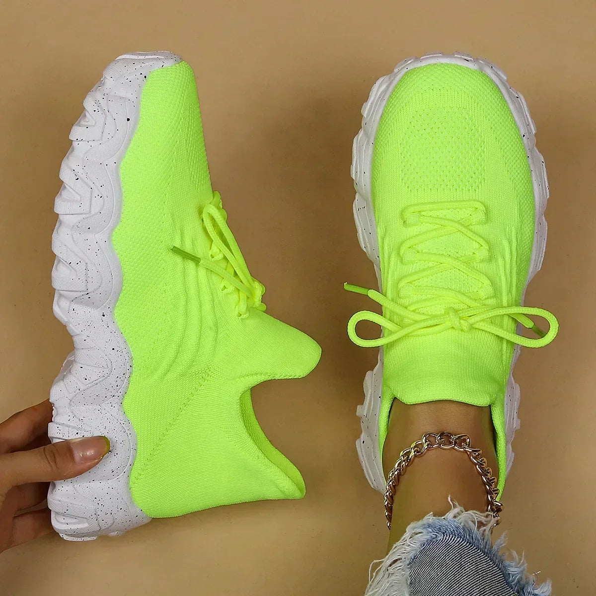 Women Comfortable Soft Sole Sneakers Breathable Knitting Flats Woman Lightweight Slip-on Loafers Non-Slip Running Sports Shoes