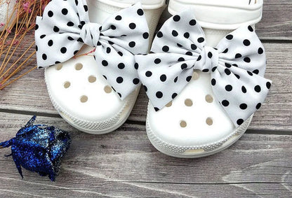 Cute Red Bow Shoe Charms for Crocs Designer DIY Bow-knot Wing Shoe Decorations High Quality Clogs Buckle Accessories New Fashion