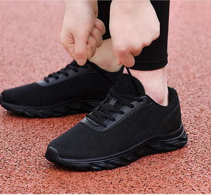 Men's Casual Sports Shoes Men's Black Mesh Breathable Running Shoes Soft Bottom Light Flat Bottom Work Shoes