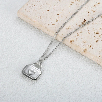 Stainless Steel Heart-shaped Pendant Necklace Metal Waterproof Jewelry For Women