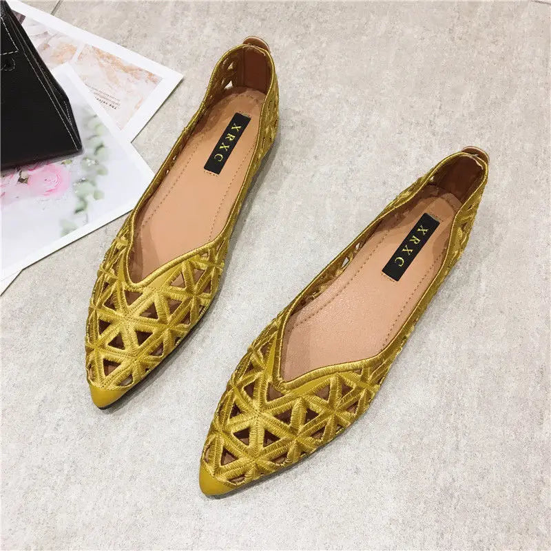 Flat Shoes Women 2026 Summer Pointy Joker Hollow Leisure Commuter Flat Spring Elegant Women's Shoes Breathable Hole Shoes