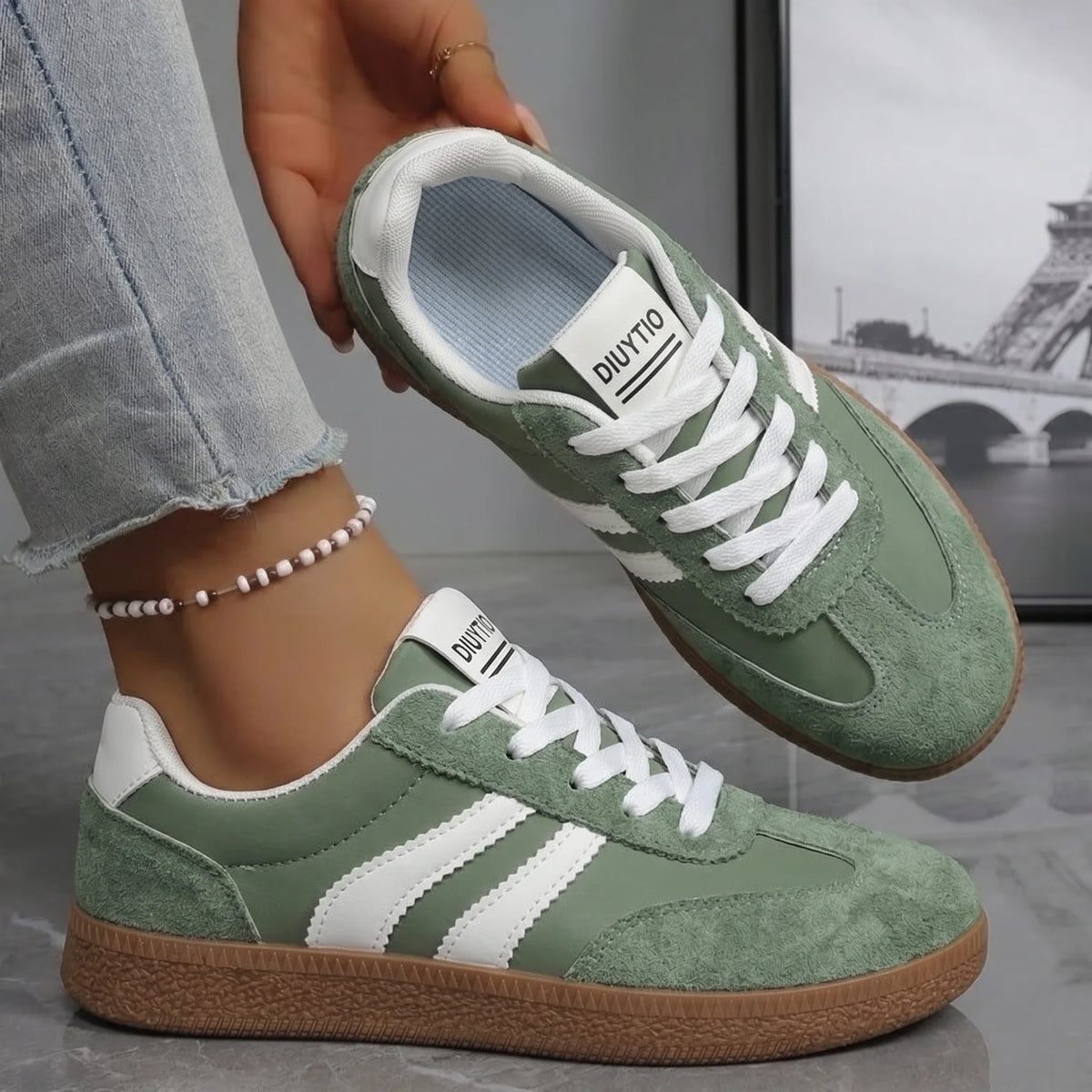 2026 New Couple Shoes, Large Size 35-43 Men's Shoes, Thick-Soled Casual Shoes, Trendy Versatile Sneakers, Comfortable Women's Shoes, Running Men's Shoes, Classic German Training Shoes