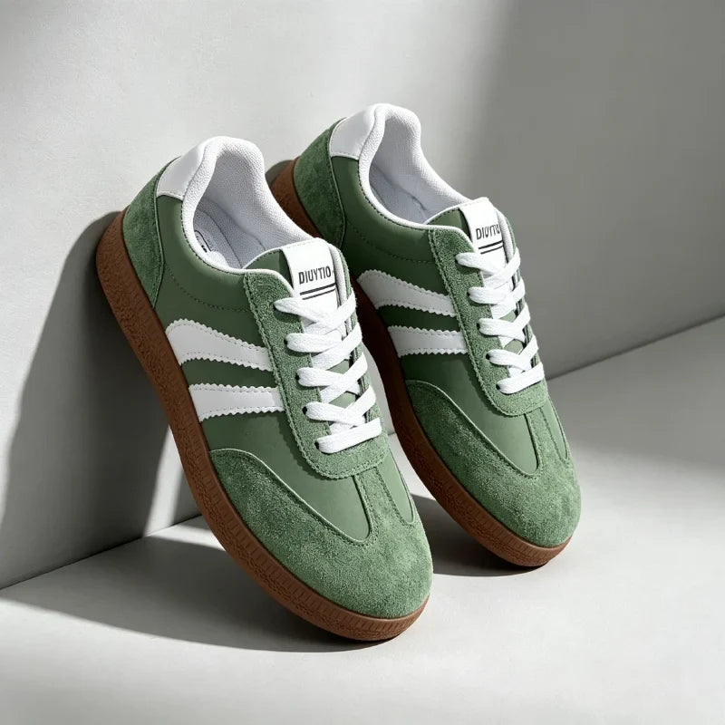 2026 New Couple Shoes, Large Size 35-43 Men's Shoes, Thick-Soled Casual Shoes, Trendy Versatile Sneakers, Comfortable Women's Shoes, Running Men's Shoes, Classic German Training Shoes