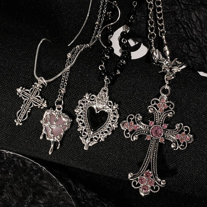 Y2K Sweet Cool Girl Personalized Creative Cross Love Pendant Necklace, Suitable for Daily Wearing