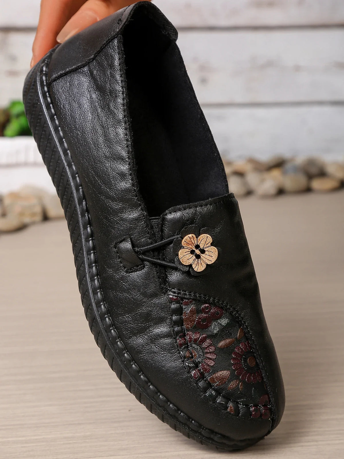 Women's Spring Autumn Leather Loafers Floral Embossed Slip‑On Flats Anti‑Slip Comfort Casual Mom Daily Walking Free Shipping