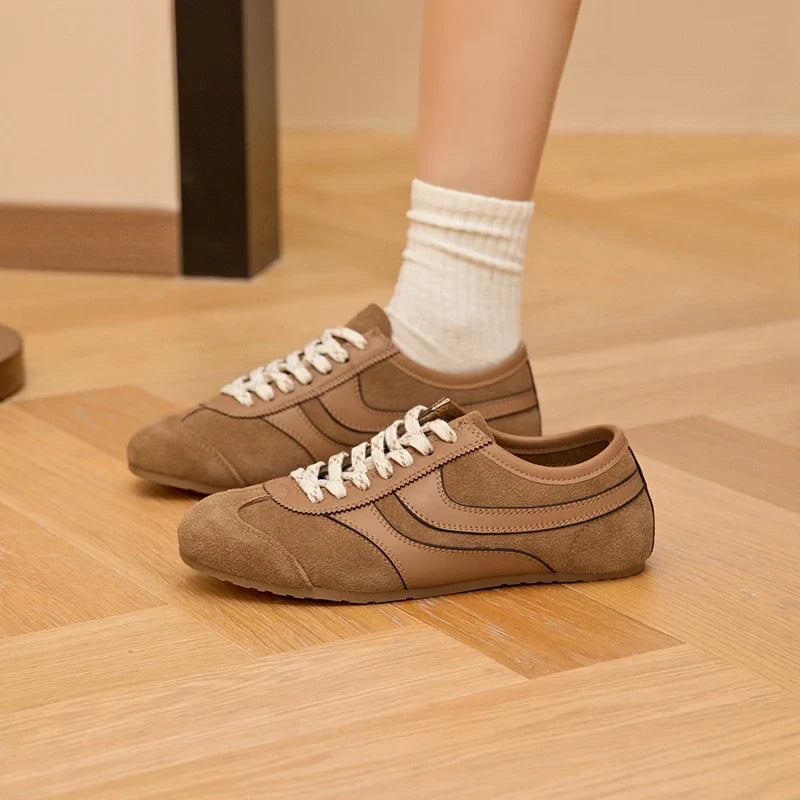 German Training Shoes Women 2026 New Genuine Leather Women Sneakers Flat Lace-up Retro Large Size Forrest Gump Shoes Women