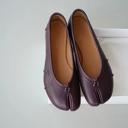 Split Toe Women Ballet Flats Fashion Tabi Shoes Casual Slip-on Loafers Ladies Pleated Leather Espadrilles Zapatillas Mujer