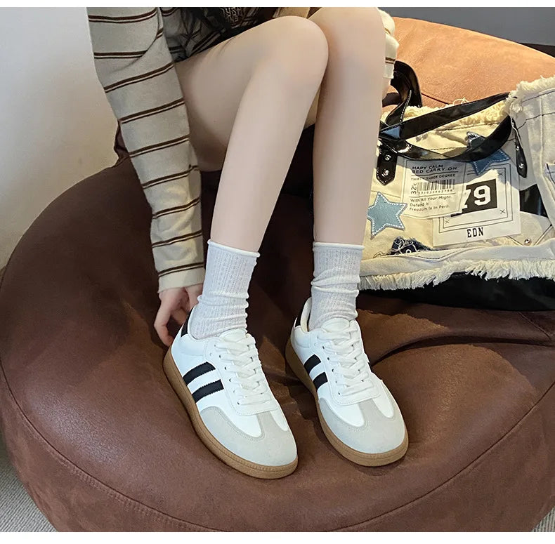 Autumn Women Casual Sports Shoes 2025 Comfortable Non Slip Outdoor Casual Shoes Soft Sole Retro Female Sneakers Zapatos Mujer