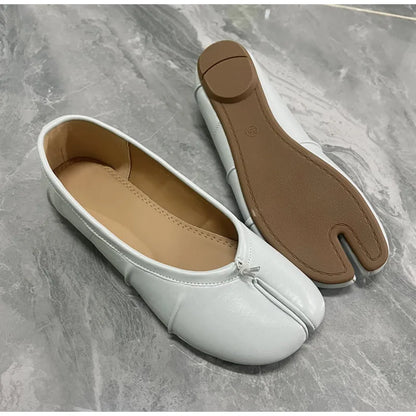 Split Toe Women Ballet Flats Fashion Tabi Shoes Casual Slip-on Loafers Ladies Pleated Leather Espadrilles Zapatillas Mujer