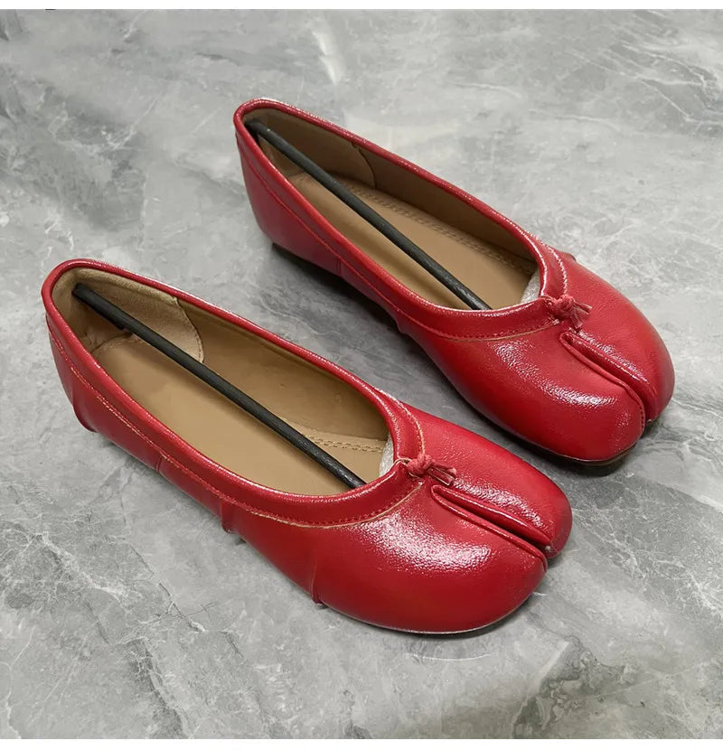 Split Toe Women Ballet Flats Fashion Tabi Shoes Casual Slip-on Loafers Ladies Pleated Leather Espadrilles Zapatillas Mujer