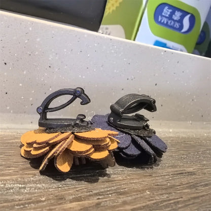 1Pcs Autumn Winter Maillard Tassel Pendant Shoe Charms Leather Flower Shoelace Buckle Sports Shoe Decoration Accessory Buckle